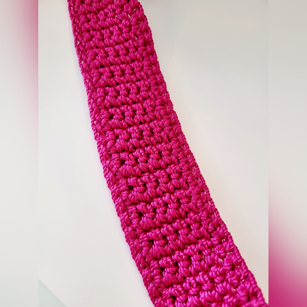 The Sak Fuchsia Hand-Crocheted Vegan Shoulder Bag - Picture 4 of 5